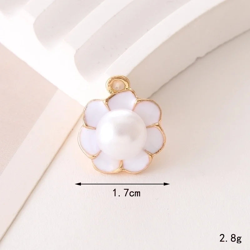 White pearl flower