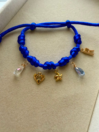 7 Knot Thread Bracelet – Protection & Intention
