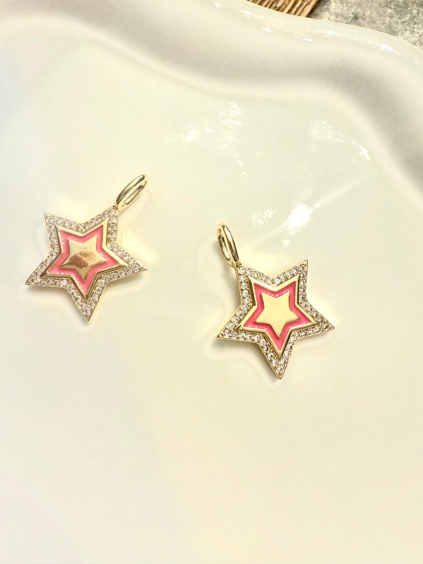 Big bright pink charm