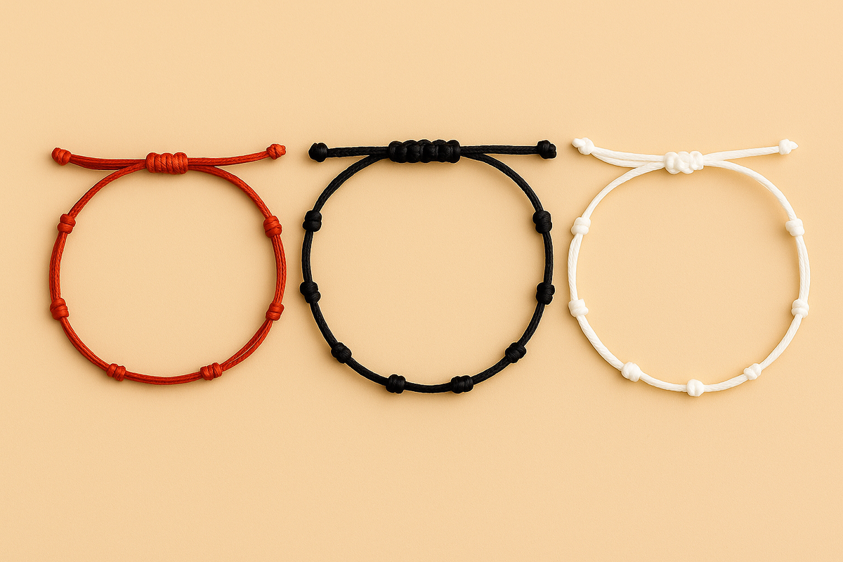 7 Knot Thread Bracelet – Protection & Intention
