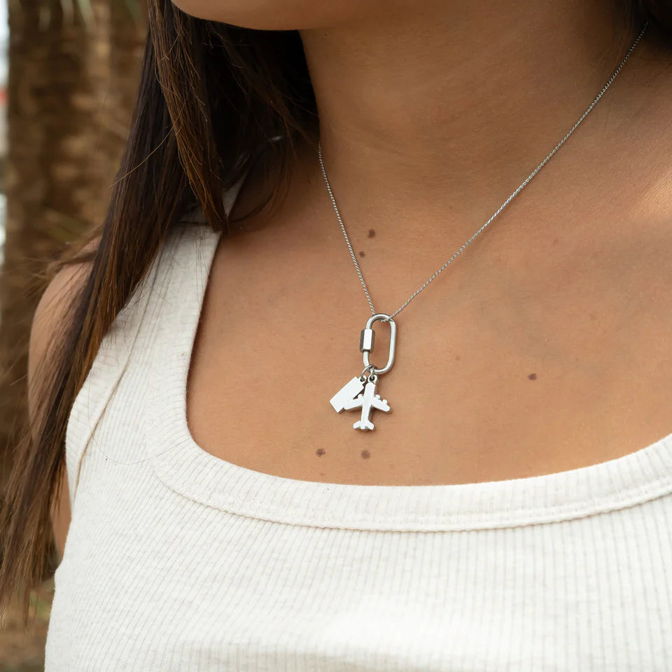 Solid airplane charm